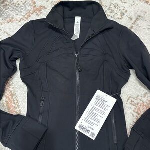 NWT Lululemon cropped define Jacket nulu 4
